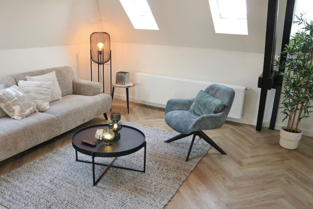 Celina'S Loft Apartment Бреда Екстериор снимка